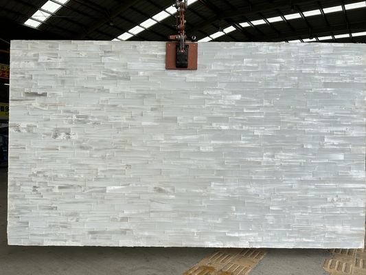 kopen Achtergrondverlichtende Braziliaanse witte kristal kwartsiteslaag. Luxe muursteen voor premium interieurontwerp. online manufacture