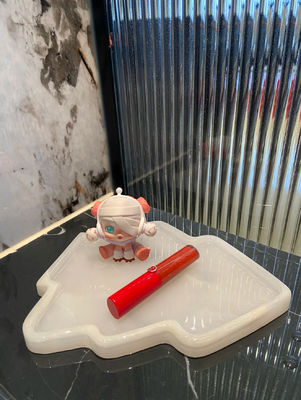 acheter Plateau artistique en marbre blanc neige - Luxe artisanal pour une élégance intemporelle et une sophistication polyvalente online manufacture