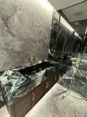 satın al Lüks Pradas Verde Mermer Banyo Tezgahı | Derin Yeşil Gümüş Gri Damarlarla online manufacture